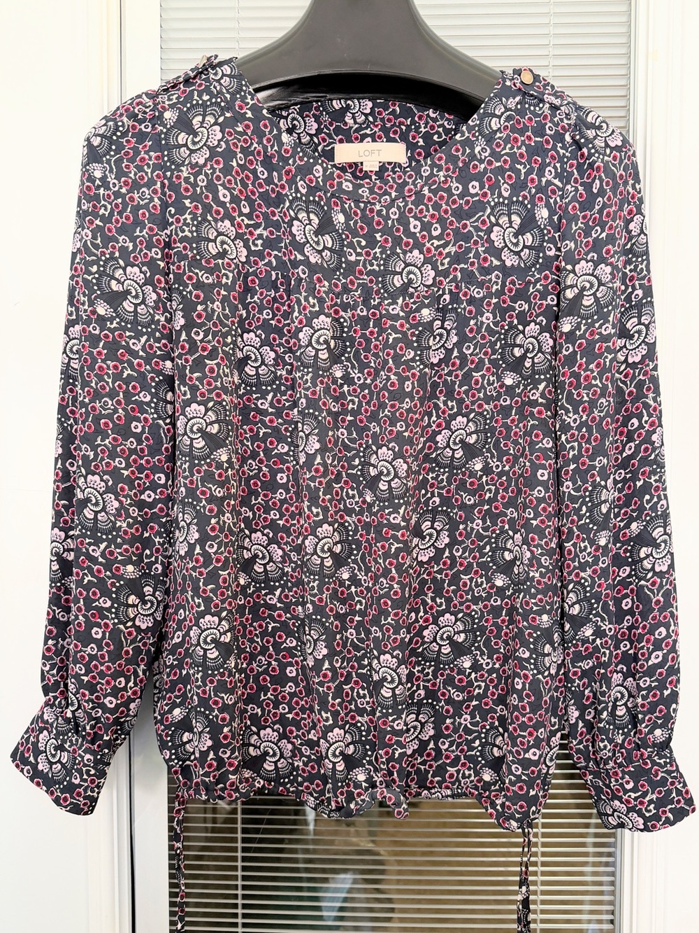 Loft Women’s M Floral Blouse Asian Inspired Long Sleeved Elasticized Waist EUC